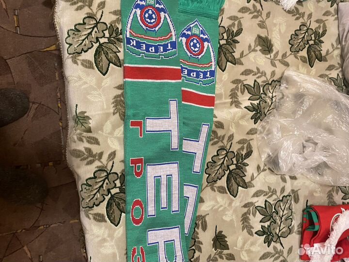 Футбольные шарфы. Шарф. Мяч. Флаг