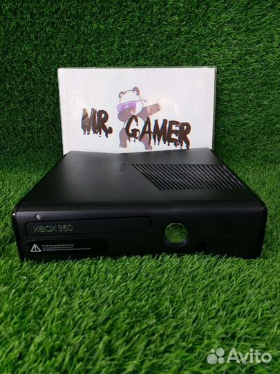 Xbox 360 slim 250 Gb (31 Игра)