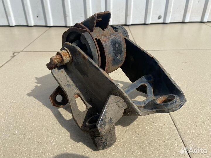 Подушка МКПП Mazda 6 GG