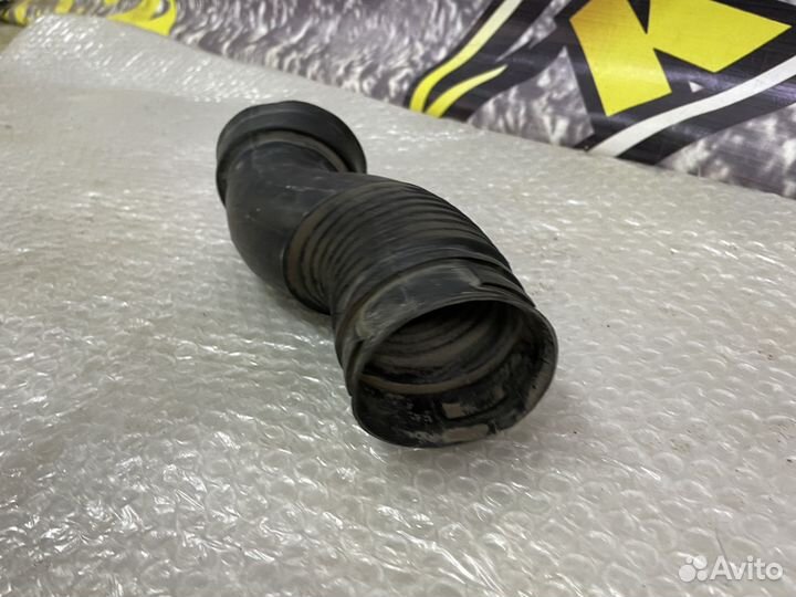 Патрубок воздушного фильтра Astra H G Астра Н