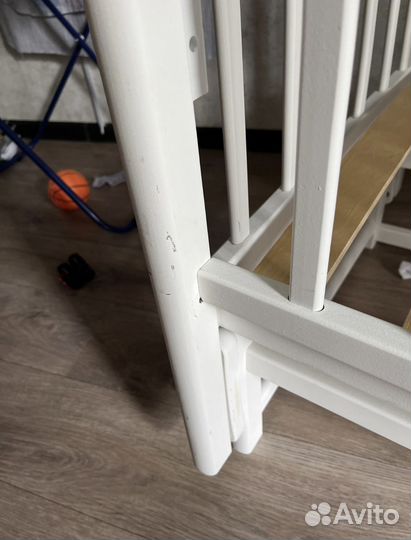 Детская кроватка