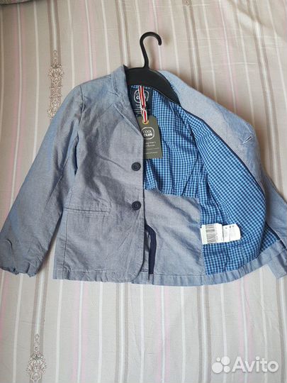 Пиджак на выпускной новый 116