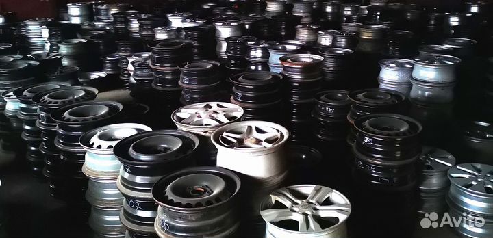 760) К-кт дисков литых R15 5х114,3/67,1/52,5