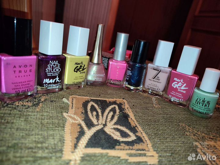 Лаки для ногтей