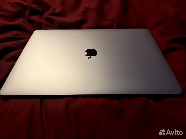 Apple MacBook Pro 16 2019 i9