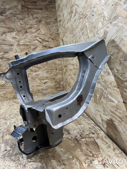 Honda civic 4d лонжерон левый телевзор панель