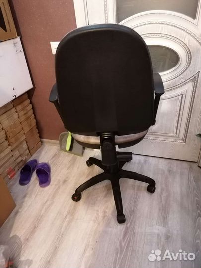 Компьютерное кресло руководителя