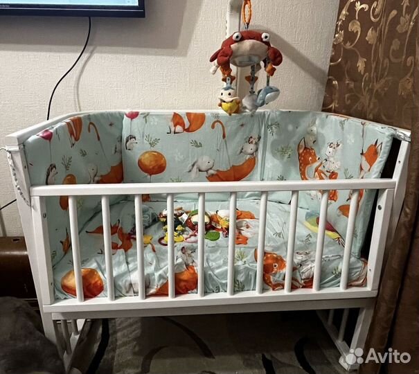 Детская кроватка для новорожденных