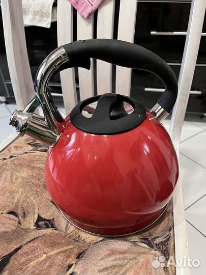 Чайник со свистком