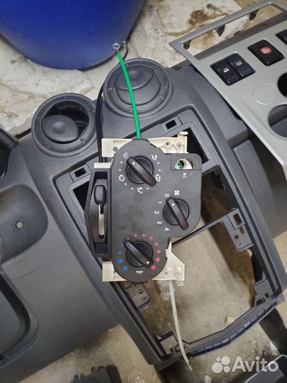 Торпеда, блок отопителя на рено логан 1