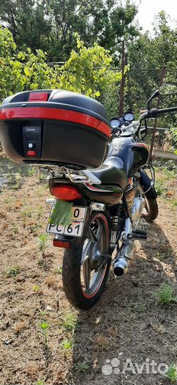 Сузуки EN 125