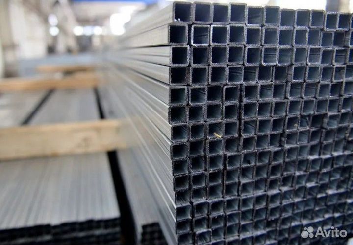 Труба оцинкованная 30х30х1