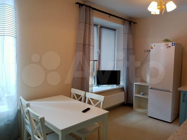 2-к. квартира, 58 м², 6/32 эт.