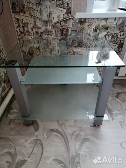 Стол стеклянный журнальный столик