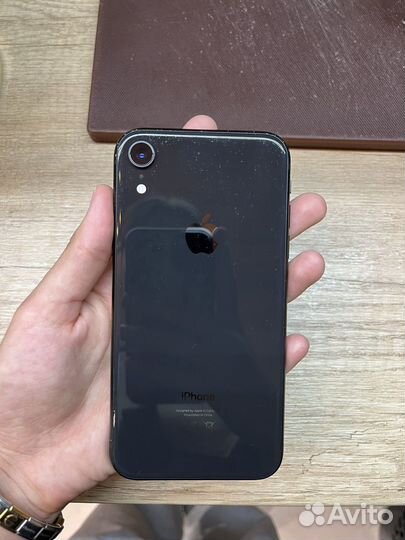 Телефон iPhone xr