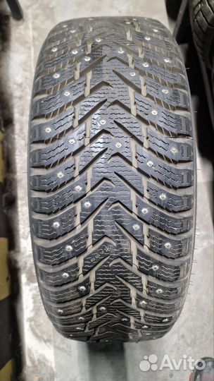 Nokian Tyres Hakkapeliitta 8 215/55 R18