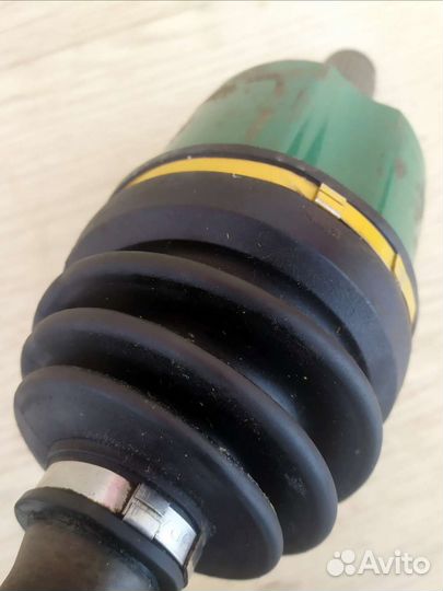 Привод передний левый Mitsubishi Outlander XL