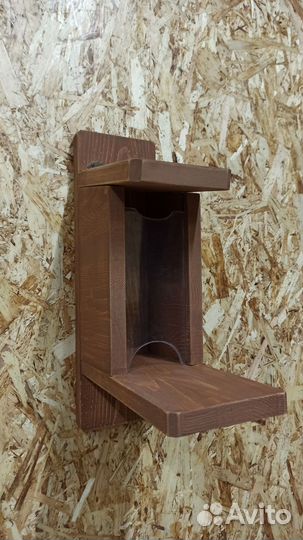 Кормушка для птиц и белок