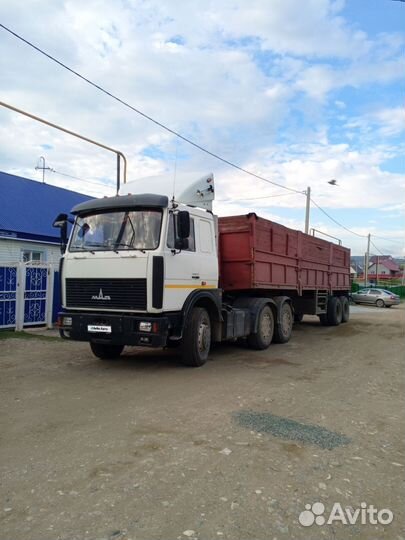 МАЗ 6422А8-320-050 с полуприцепом, 2012