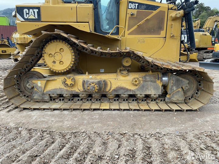 CAT D6T LGP, 2016