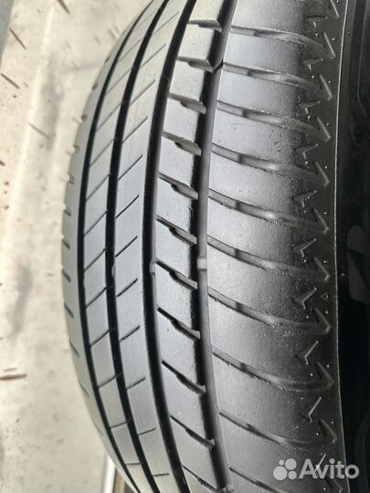 Bridgestone Alenza 001 225/60 R18 104W