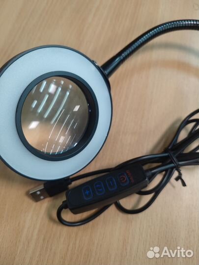 Лупа с подсветкой на магните