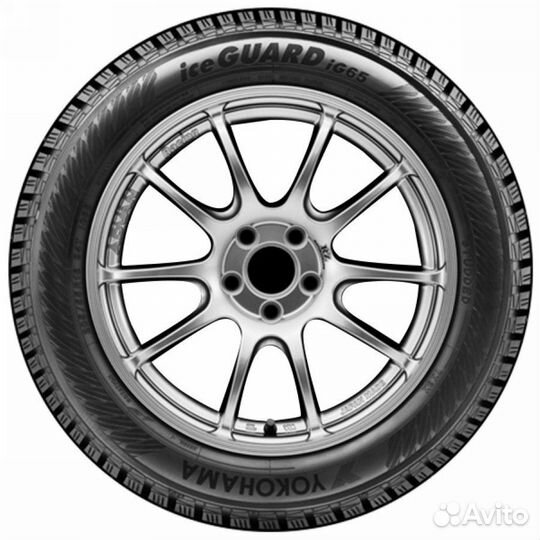 Yokohama Ice Guard IG65 215/55 R16 97T