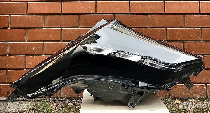 Левая Фара Lexus RX300 Sport