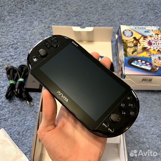 Sony Playstation Vita Slim 2000 Как новая