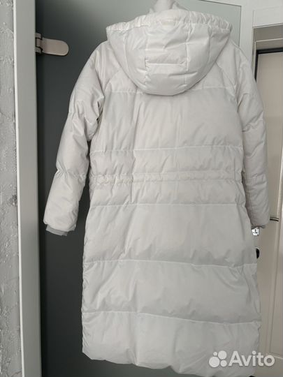Пуховик зимний длинный женский