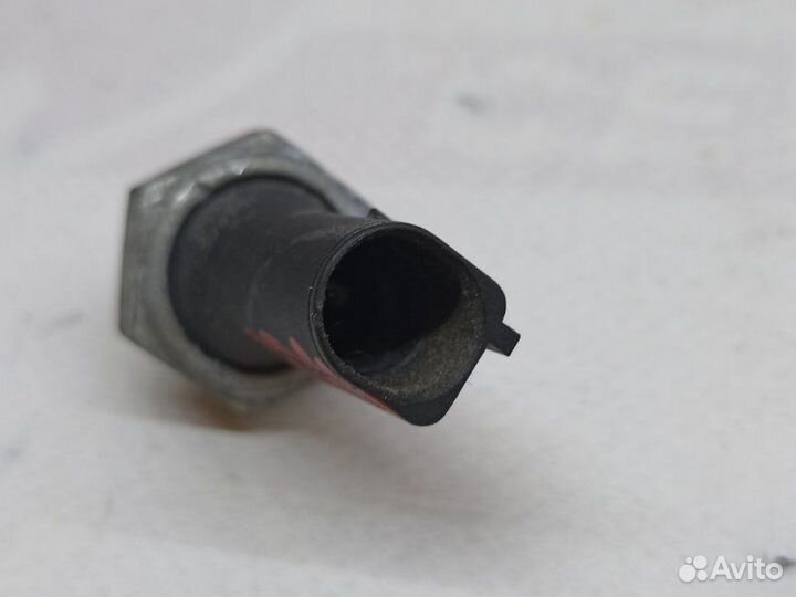 Датчик давления масла Volkswagen Tiguan 5N1 cawa