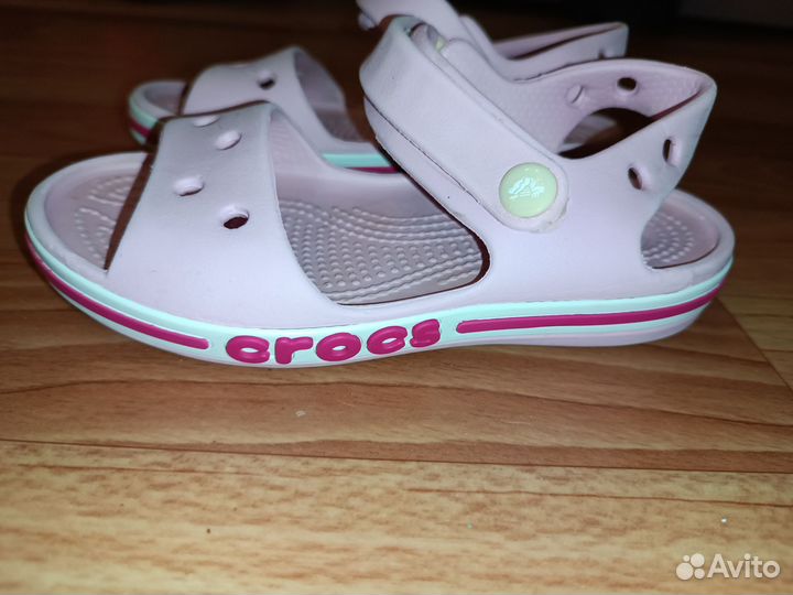 Сандали crocs c10