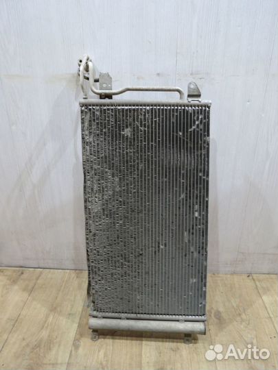 Радиатор кондиционера Volkswagen Polo