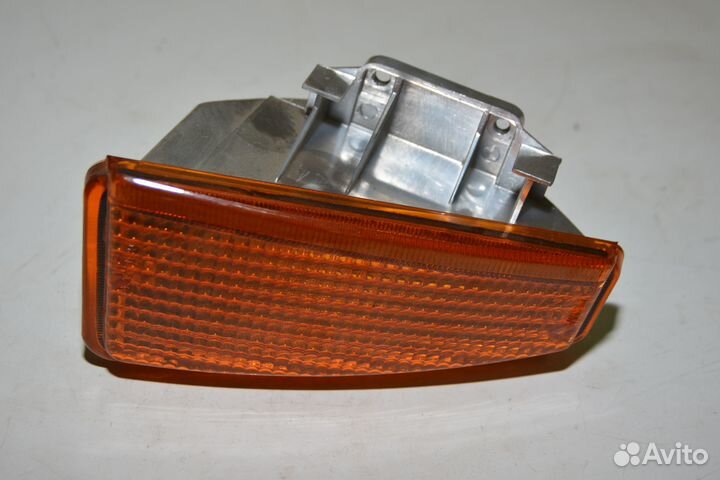 Указатель поворота ваз 2108 передний левый желтый
