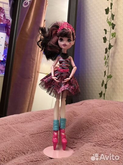 Кукла монстер хай дракулаура