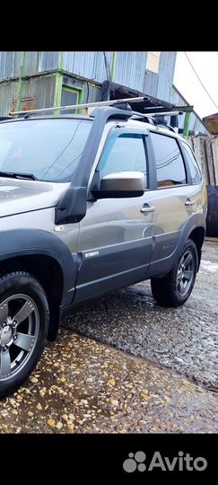 Рейлинги на крышу Chevrolet Niva