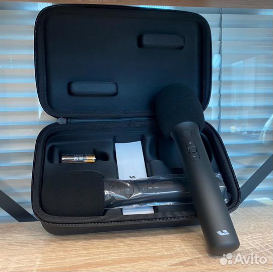 Микрофоны беспроводные 2.0 для караоке Lixiang