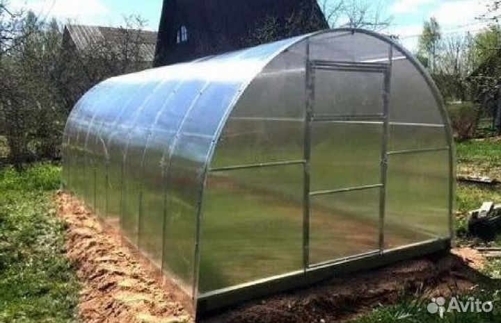 Теплицы с поликарбонатом
