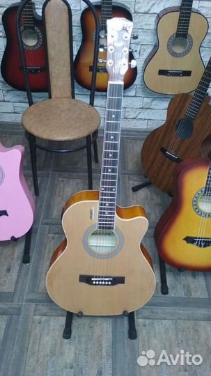 Гитара электроакустическая