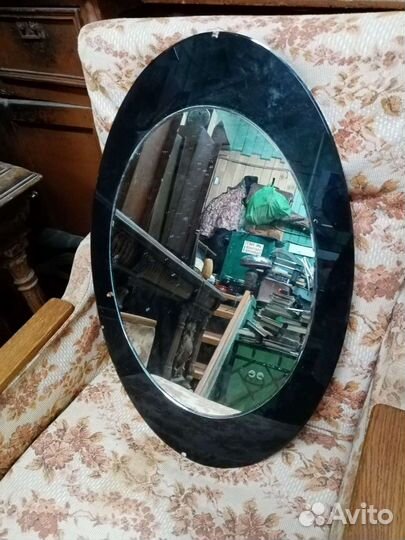Зеркало винтажное овальное на тёмной основе