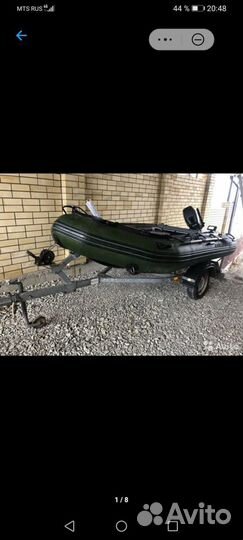 Лодка с мотором