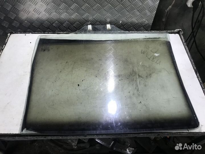 Стекло заднее правое Hyundai Matrix