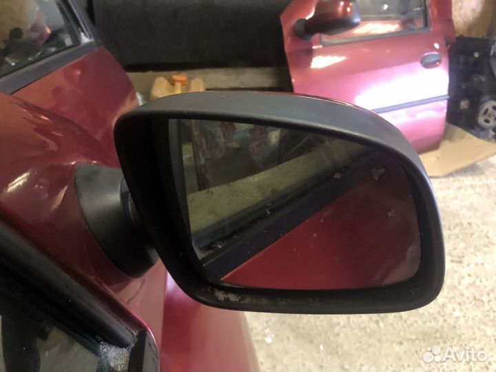 Зеркало правое электрическое Renault Logan 1