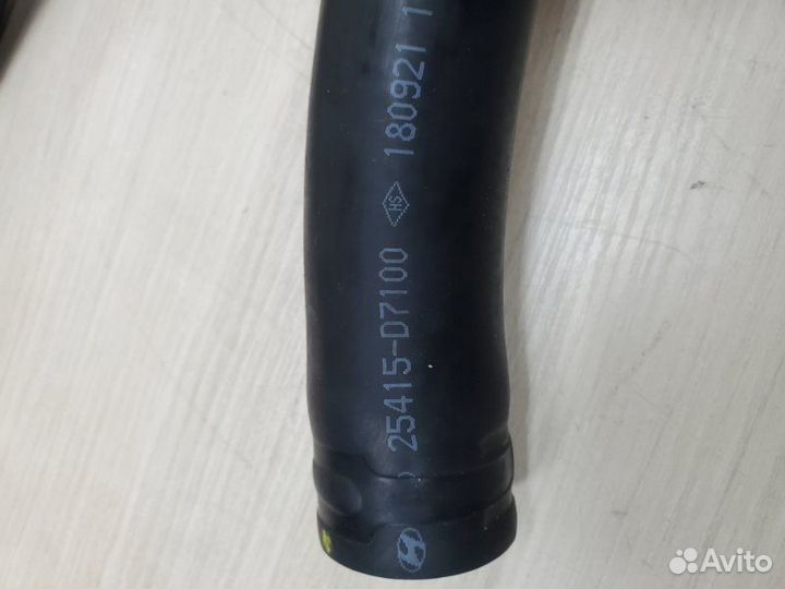 Патрубок системы охлаждения Hyundai Tucson 3 2019