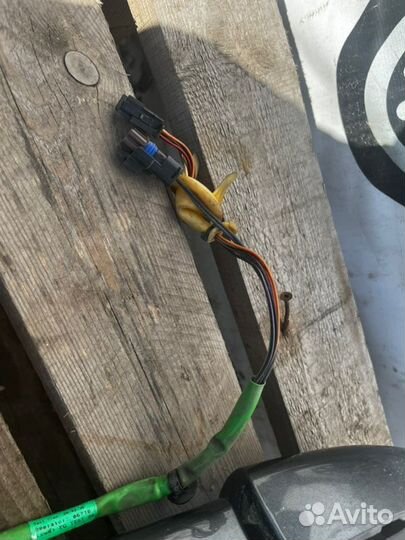 Зеркало правое электрическое Peugeot 308 1.6 2009