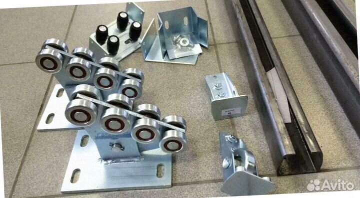 Комплект для откатных ворот. Оцинк шиной до 450 кг