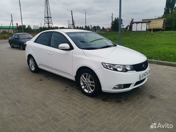 Kia Cerato, 2011