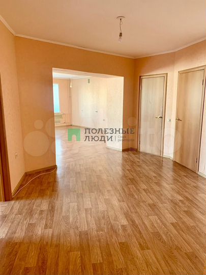 2-к. квартира, 86 м², 4/15 эт.