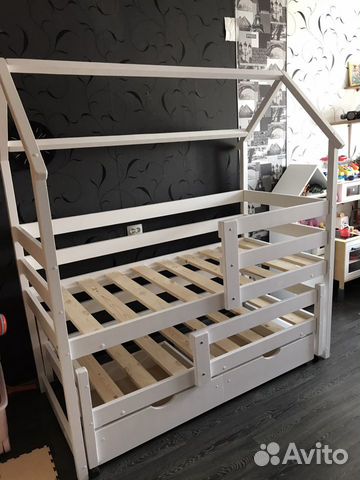 Кровать домик детская