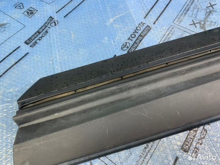 Накладка двери задняя правая Lexus Rx350 2015